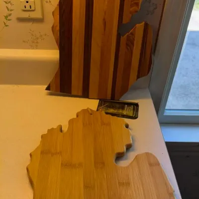 Michigan-Shaped Wood Cutting & Serving Boards Bamboo & Mixed Hardwood – Howard City Off-Site