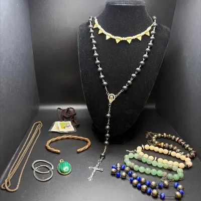 Cultured Freshwater Pearl Choker with Brass, Rosary, Bead Bracelets, Green Stone Pendant