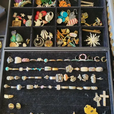Sale Photo Thumbnail #217: Jewelry
