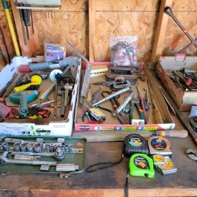 Sale Photo Thumbnail #179: TOOLS