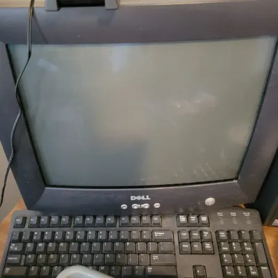 Sale Photo Thumbnail #88: Vintage Dell CRT computer monitor