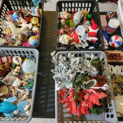 Sale Photo Thumbnail #48: Ornaments