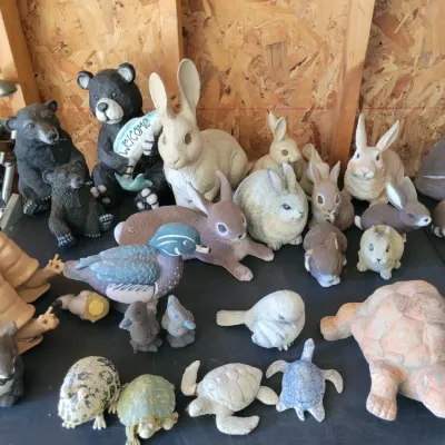 Sale Photo Thumbnail #201: Garden decor