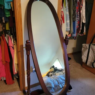 Sale Photo Thumbnail #115: Oval floor mirror
