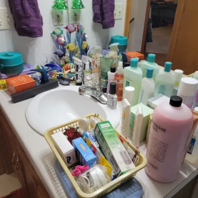 Sale Photo Thumbnail #92: Bathroom