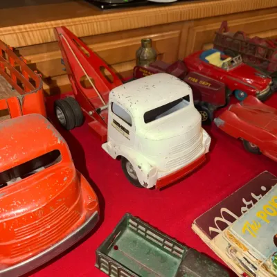 Sale Photo Thumbnail #331