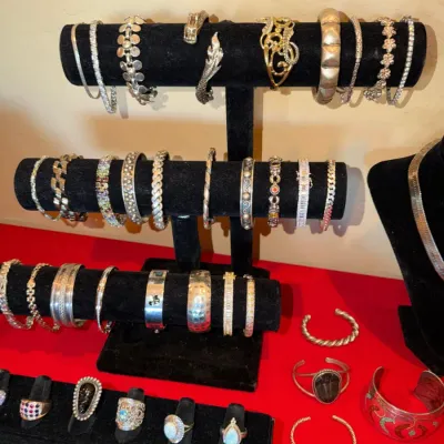 Sale Photo Thumbnail #223
