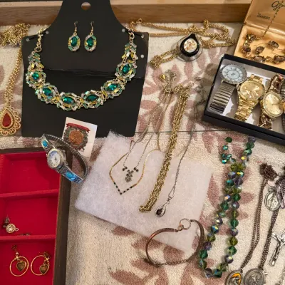 Sale Photo Thumbnail #164