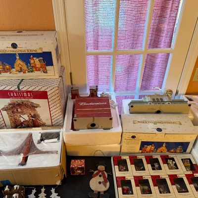 Sale Photo Thumbnail #463