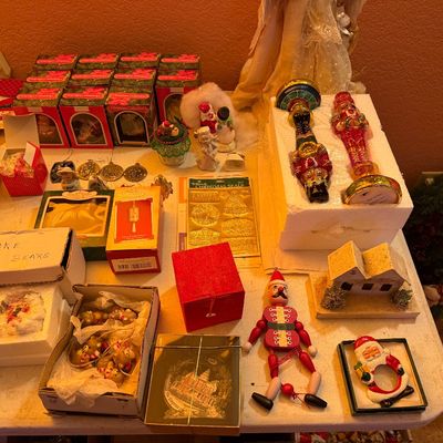Sale Photo Thumbnail #442