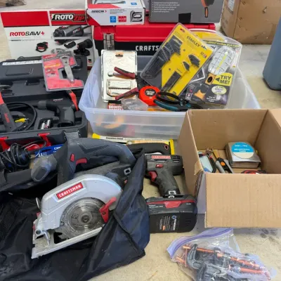 Estate sale photo