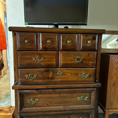 Sale Photo Thumbnail #269