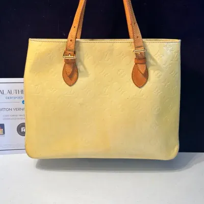 Louis Vuitton Authentic Vernis Houston Tote Bag Light Yellow 