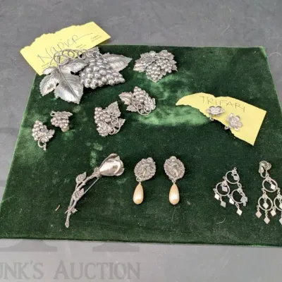 Sale Photo Thumbnail #534