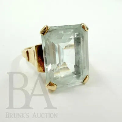 Sale Photo Thumbnail #259