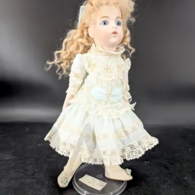 Sale Photo Thumbnail #724