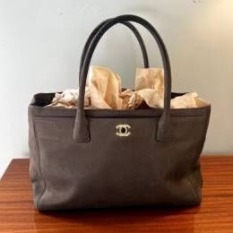 CHANEL Tote - MINT