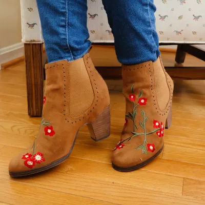Sale Photo Thumbnail #82