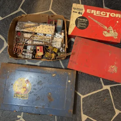 Sale Photo Thumbnail #11: 3pc Gilbert Erector Sets w/ Metal Parts
