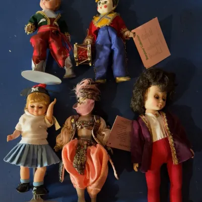 Sale Photo Thumbnail #318