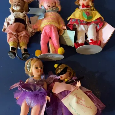 Sale Photo Thumbnail #346