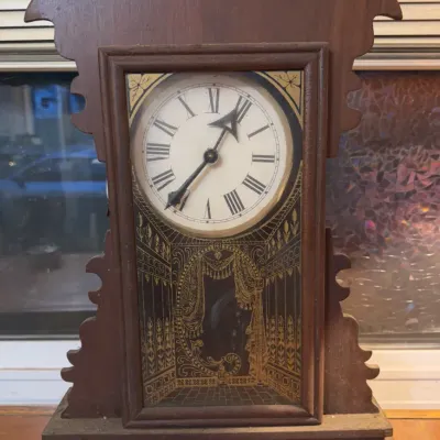 Sale Photo Thumbnail #3: Victorian Style Gingerbread Mantel Clock
