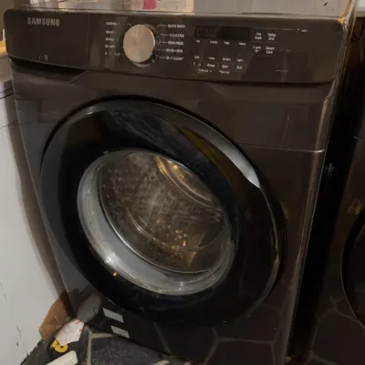 Sale Photo Thumbnail #27: Samsung Front Load Washer WF45T6000A - Works
