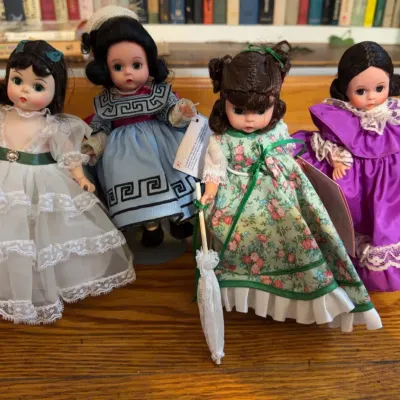 Sale Photo Thumbnail #79: Assorted Madame Alexander Dolls
