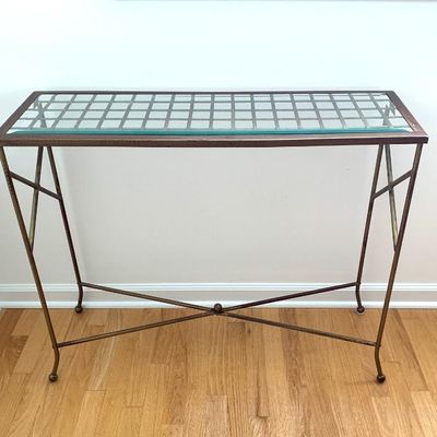 Sale Photo Thumbnail #35: Bombay Company console