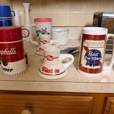 Sale Photo Thumbnail #71: Collectible mugs & vintage drinkware