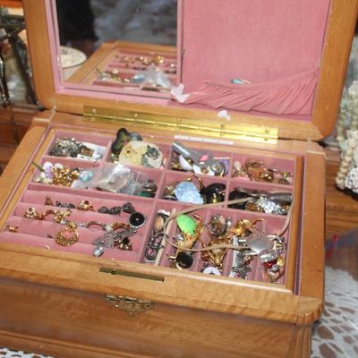 Sale Photo Thumbnail #120