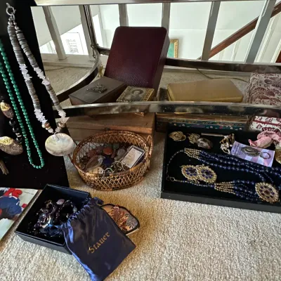 Sale Photo Thumbnail #60