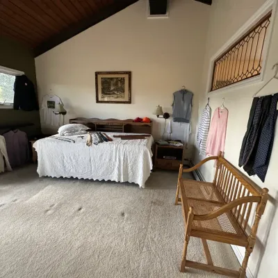 Sale Photo Thumbnail #181