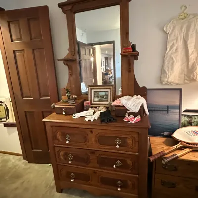 Sale Photo Thumbnail #326