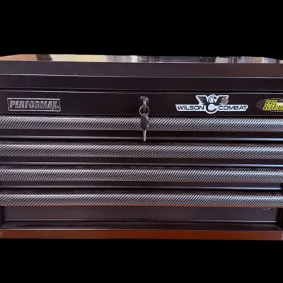 LH134HI - Performax Metal Tool Chest – Approx. 26 x 12 x 15 - Lockable with Keys.