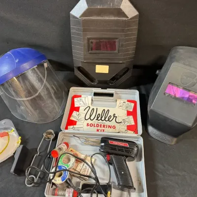 LH527HI - Vintage Welding And Soldering Shop Lot: Jackson Helmet/Weller Kit/More