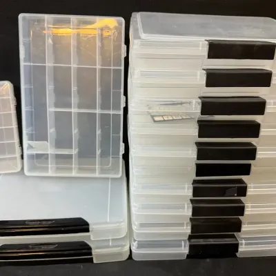 LH560HI - Organizer Cases: Clear Plastic/Large And Small