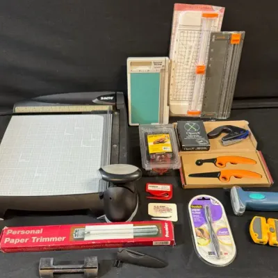LH567HI - Paper Cutters/Trimmers/Craft Tools: X – ACTO/Fiskars/Scotch/mire