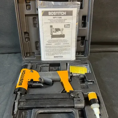 LH528HI - Bostitch Hp118K – 23 Gauge Headless Pin Nailer Kit With Case