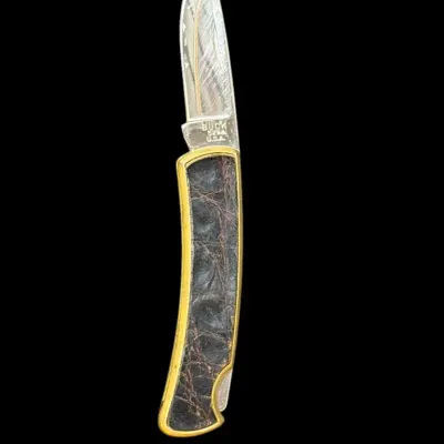 LH120HI - Vintage Buck 529 Buck Skins Alligator-Skin Folding Pocket Knife – USA, c. 1988
