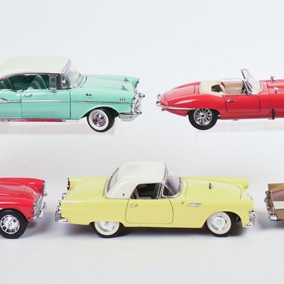 Sale Photo Thumbnail #67: Five Diecast Model Cars.