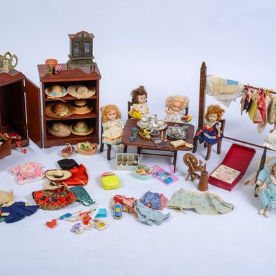 Sale Photo Thumbnail #53: Collection of Dolls and Accessories.