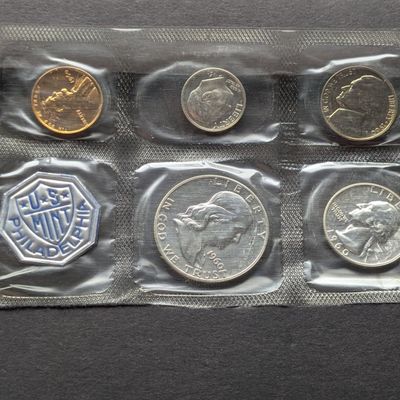 Sale Photo Thumbnail #359: 1960 U.S. Proof Set w/ No Envelope - Includes (3) 90% Silver Coins