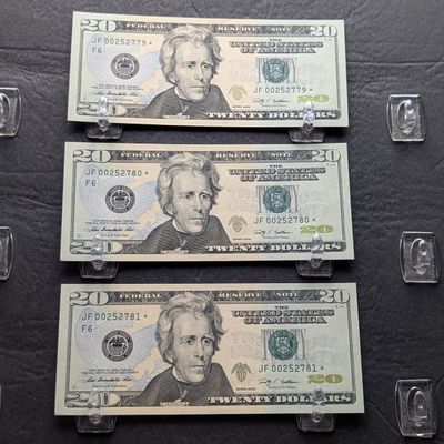 Sale Photo Thumbnail #106: (3) 2009 Series United States $20 Star Replacement Notes w/ Consecutive Serial Numbers