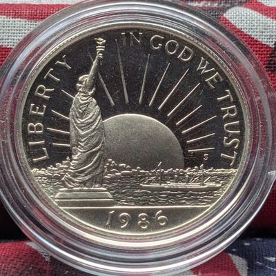 Sale Photo Thumbnail #226: 1986-S United States Statue of Liberty Commemorative Clad Half Dollar