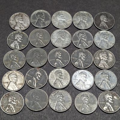 Sale Photo Thumbnail #210: (25) 1943 Lincoln Steel Wartime Wheat Cents