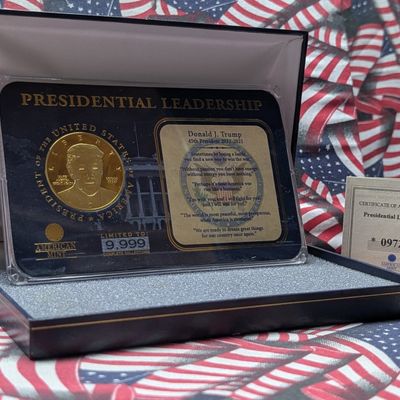 Sale Photo Thumbnail #143: 2021 American Mint Donald Trump President of the U.S. Commemorative Round in Box