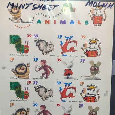 Sale Photo Thumbnail #393: 2005 Favorite Children's Book, Animals, Sheet Of Stamps, Mint Original Gum, Never Hinged