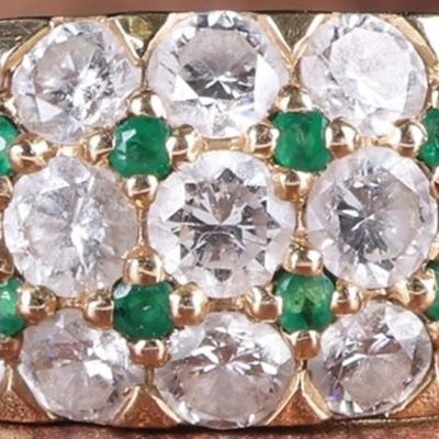 Sale Photo Thumbnail #235: 18K YELLOW GOLD LADIES RING W/ DIAMONDS & EMERALD