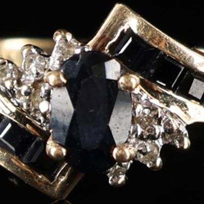 Sale Photo Thumbnail #353: 14K YELLOW GOLD BLUE SAPPHIRE DIAMOND LADIES RING